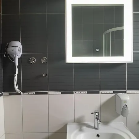 Peking 4* Lukavica