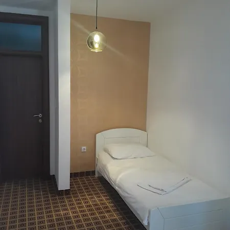 Peking Hotel 4*